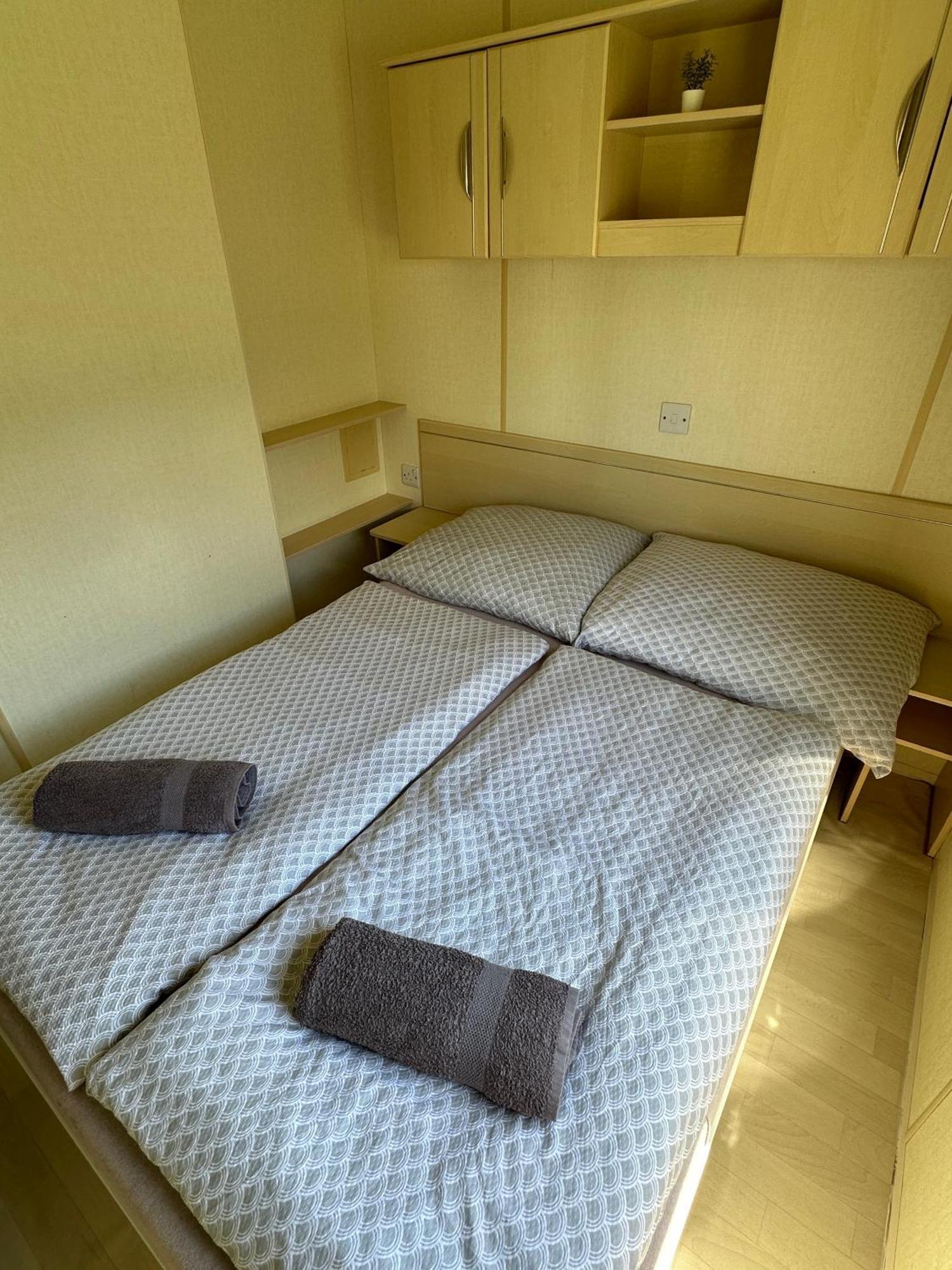Mobilheimy Camp Vyrovice Hotell Exteriör bild